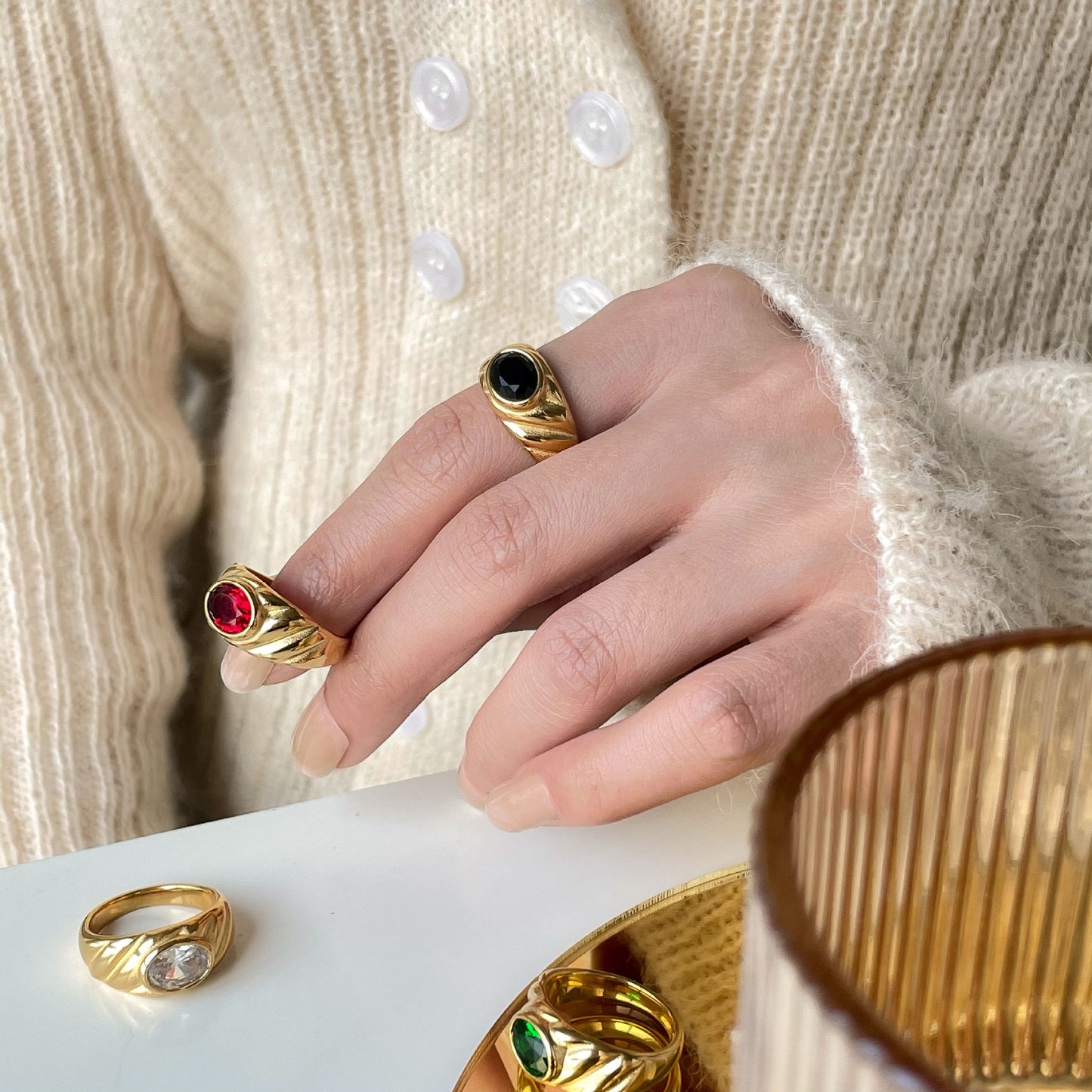 Women's Fashion Zircon Color Ring