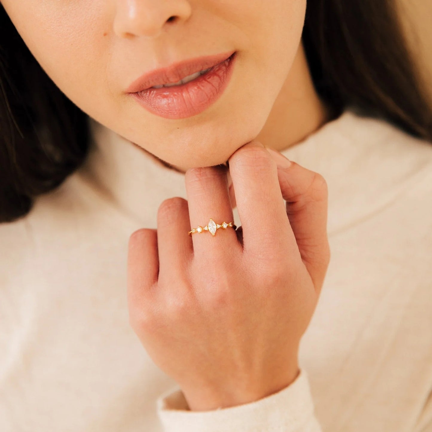 French Royal Style Diamond-Studded Ring
