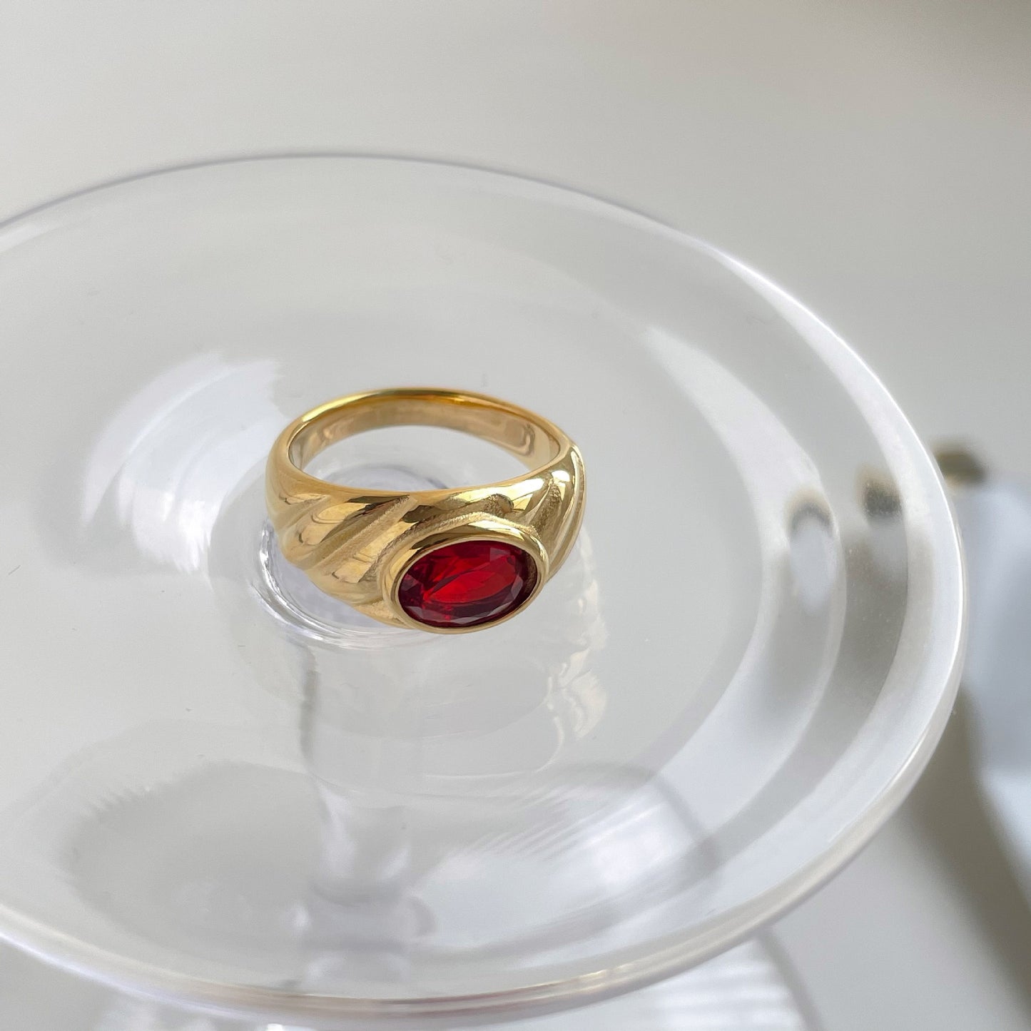 Women's Fashion Zircon Color Ring