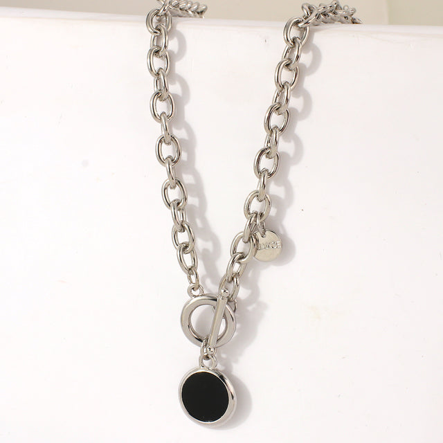 Universal Metal Aluminum Chain with Black Fritillaria Pendant