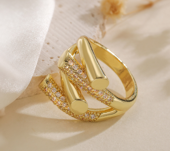 Women's Simple Zircon Ring Set for Parties and Daily Use